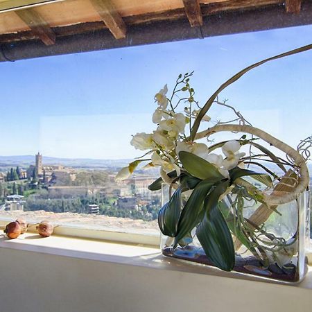 Apartamento Rinidia - Siena Centro Exterior foto